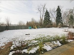 330 Ruth St, Portage, MI 49002