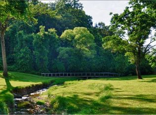 37 Marlyn Ln, Exton, PA 19341