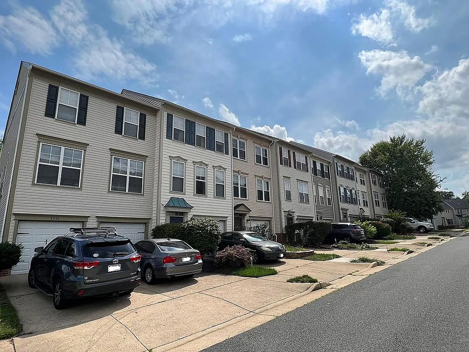 1st image of 3512 Moon Way