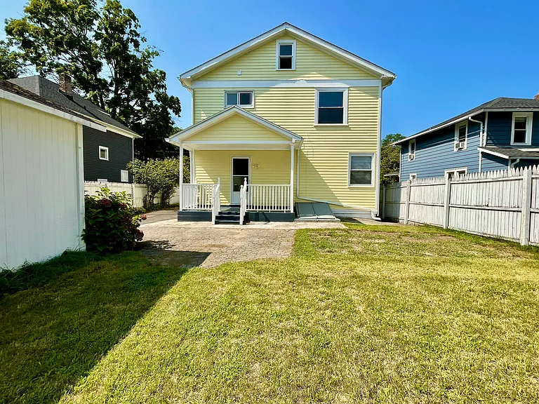 6 Washington Ave — Photo 45