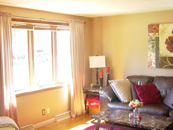 4th image of 4608 Pine Al Dr