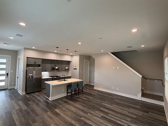5th image of 702 Pinemont Canyon Ln
