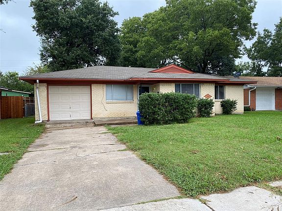2nd image of 1335 Andrew St