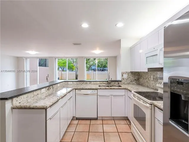 5243 NW 102nd Ct — Photo 13