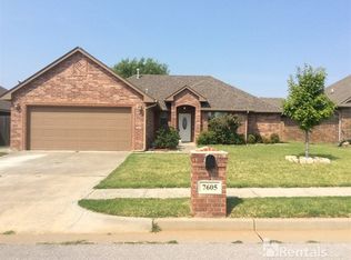 7605 Twin Oaks Dr, Yukon, OK 73099