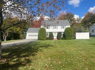 20 Starlight Dr, Brewer, ME 04412