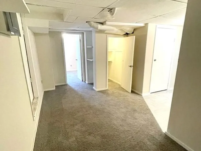 1203 E Walnut St #D — Photo 17
