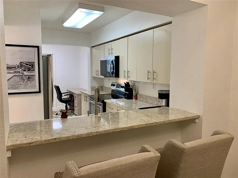 6061 Bahia Del Mar Cir #146 — Photo 5