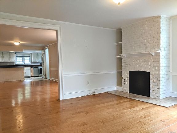 2nd image of 138 Richmond Ave