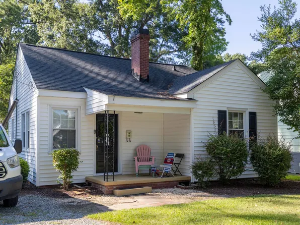 102 S Woodlawn Ave, Greenville, NC 27858