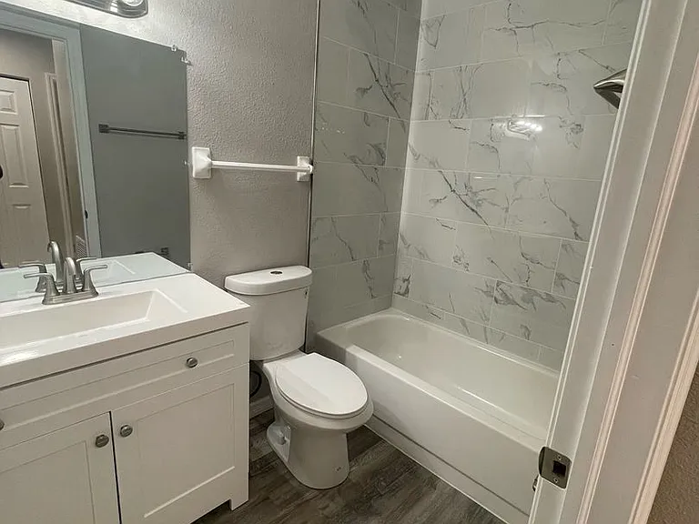 4246 Hokan Ave — Photo 13