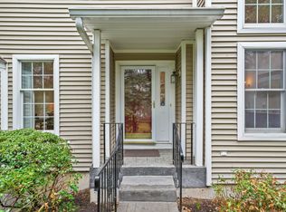 15 Regency Cir UNIT 15, Trumbull, CT 06611