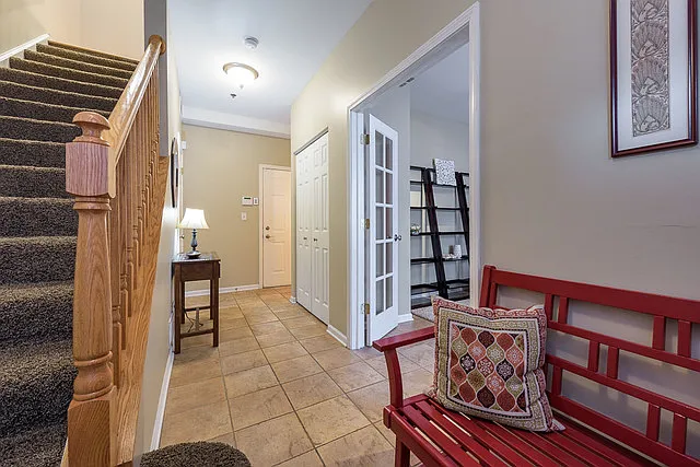 4656 N Lamon Ave — Photo 10