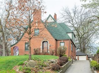328 49th St, Des Moines, IA 50312