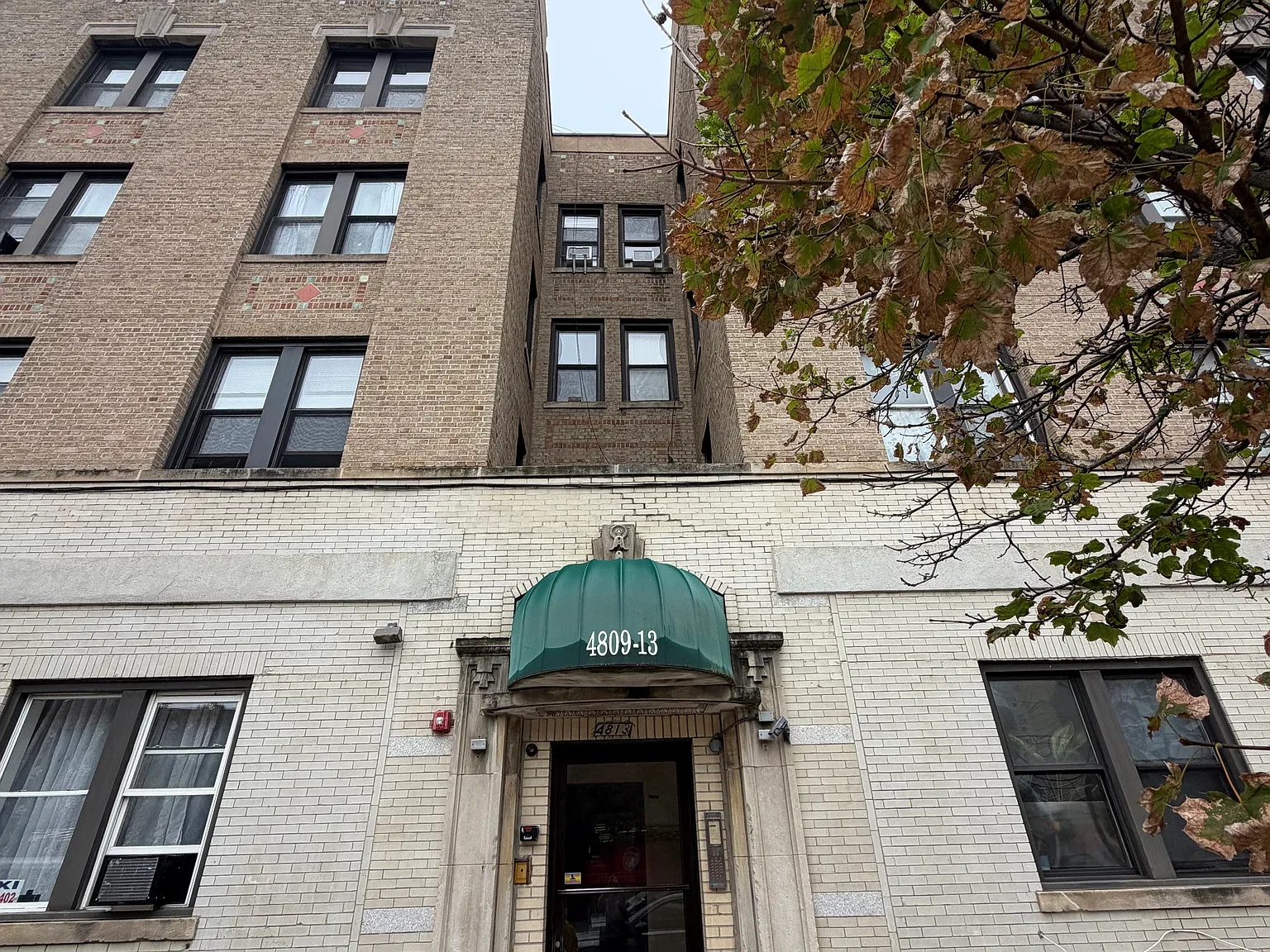 Palisade Ave — Photo 1