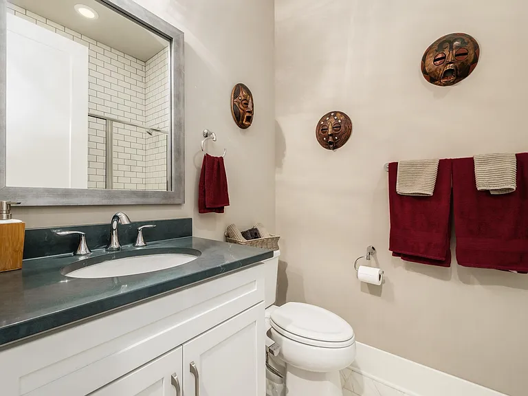1st floor full bathroom