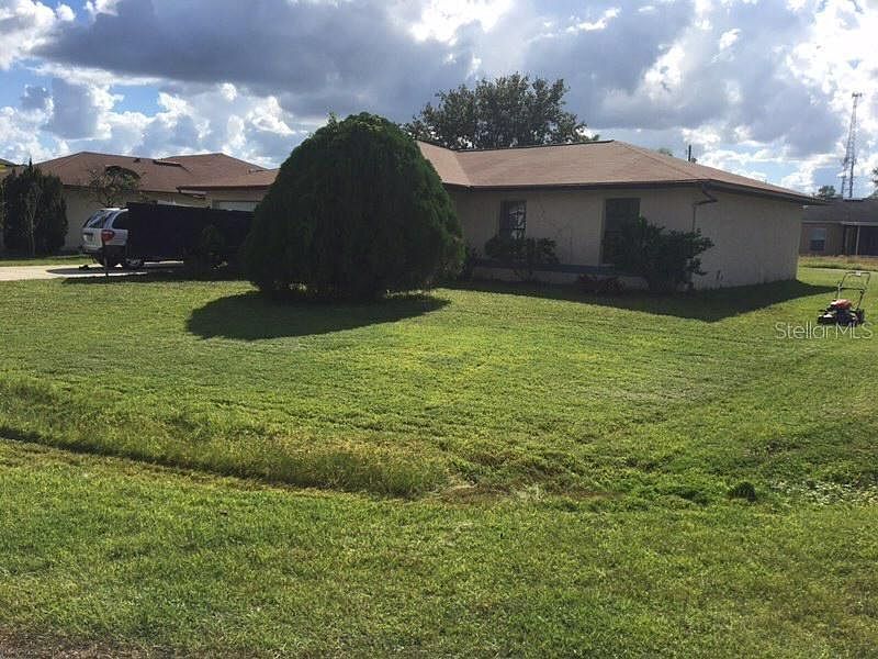 1st image of 610 Cheetah Ln