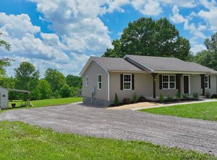 1275 Harsh Ln, Castalian Springs, TN 37031