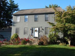 8 Moore Rd, Hopedale, MA 01747