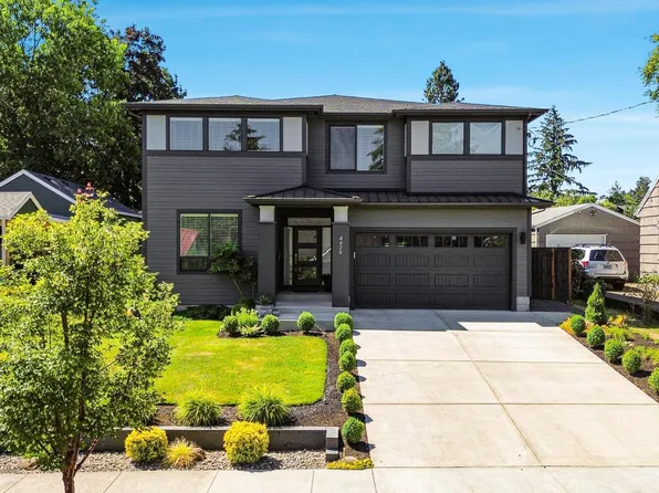 4426 NE Campaign St, Portland, OR 97218
