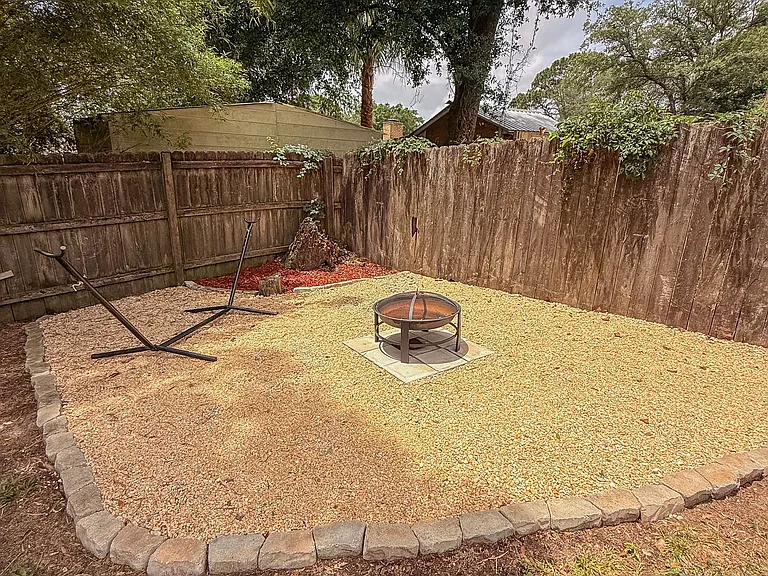4093 E Johnson Ave — Photo 18