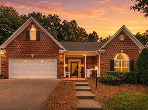 141 Sterling Point Ct, Winston Salem, NC 27104