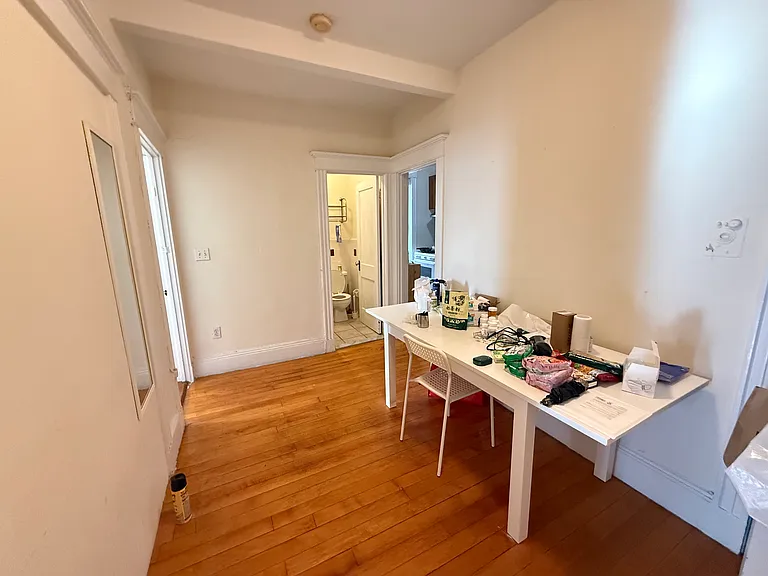 47 Park Vale Ave #5 — Photo 8