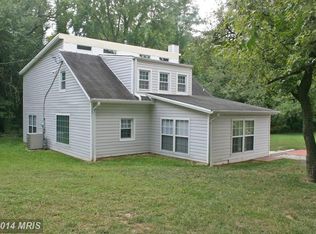 5800 Center Dr, Temple Hills, MD 20748