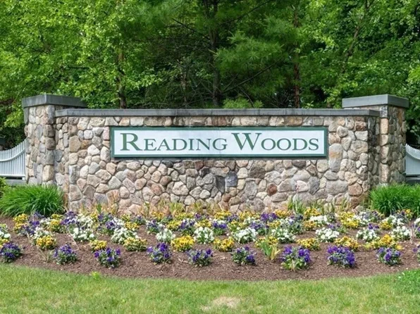 75 Augustus Ct Unit 2003, Reading, MA 01867