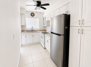 201 NE 14th Ave APT 5A, Hallandale Beach, FL 33009