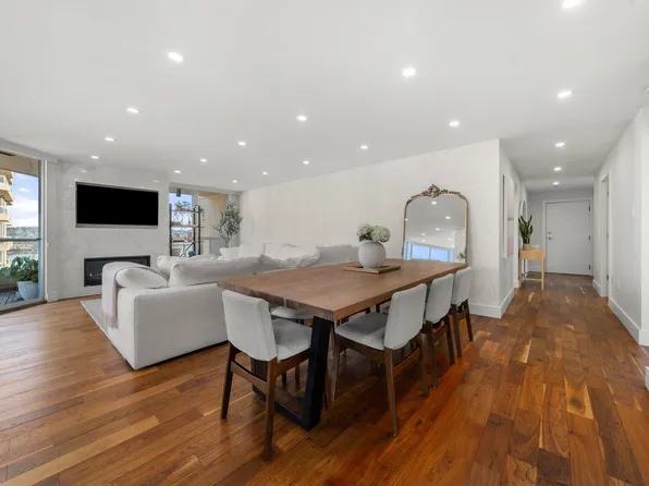 1245 Quayside Dr #1704, New Westminster, BC V3M 6J6