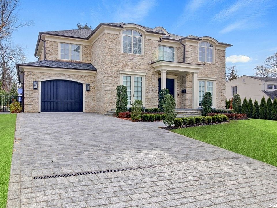 12 Peachtree Lane, Roslyn, NY 11576 Zillow