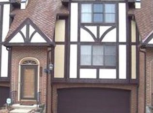 3515 Hampton Rd, Pepper Pike, OH 44124