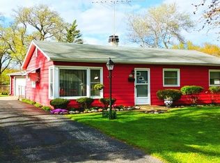 624 W Hammond St, Mundelein, IL