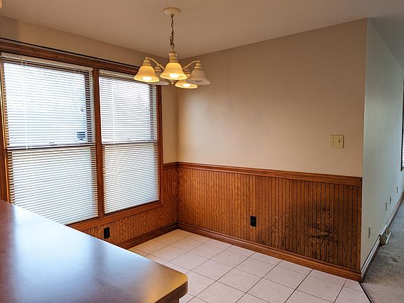 2nd image of 28 Lake Ave APT 1