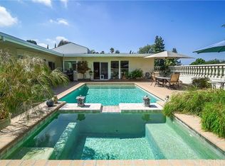 3416 Alana Dr, Sherman Oaks, CA 91403