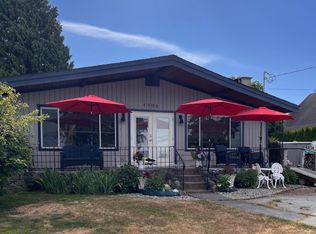 4808 Sunshine Coast Hwy, Sechelt, BC V7Z0G3