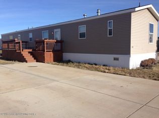 925 Palomino Ln, Dickinson, ND 58601