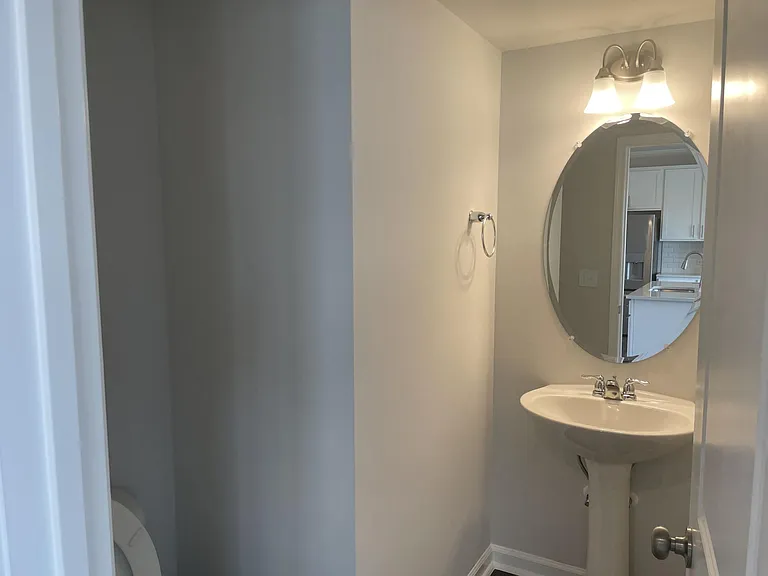 1220 Matterhorn Dr — Photo 7