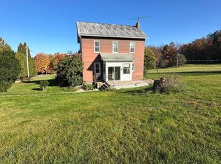 546 Hagevo Rd, Windber, PA 15963