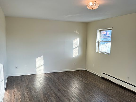 4th image of 14 Montross St APT B
