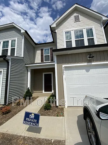 3005 Mackay Pointe Ln Photo 1