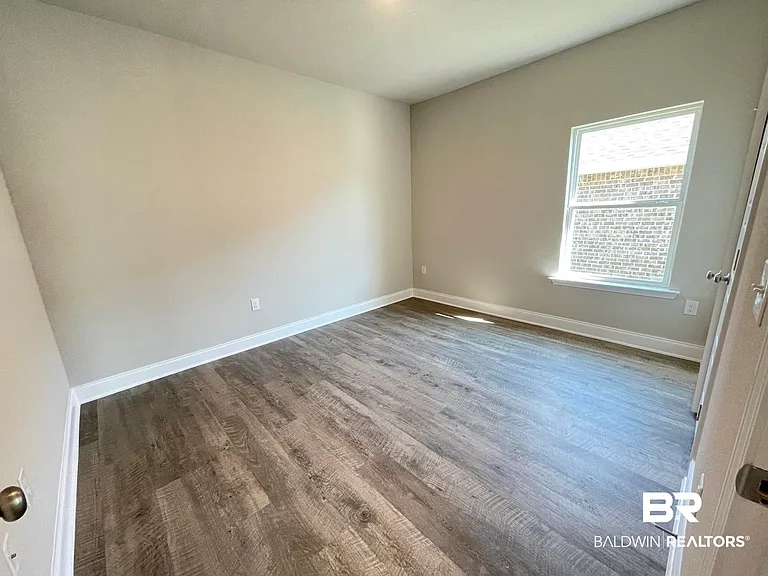 31560 Memphis Loop — Photo 12