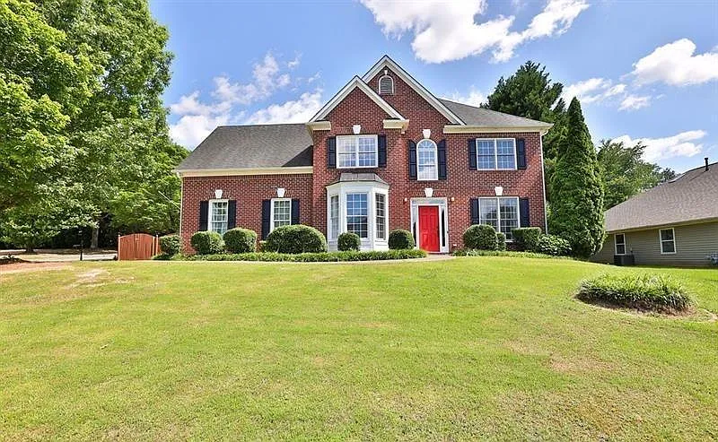 5 bed, 3.5 bath, 3896 sqft, $3,800 — Photo 1
