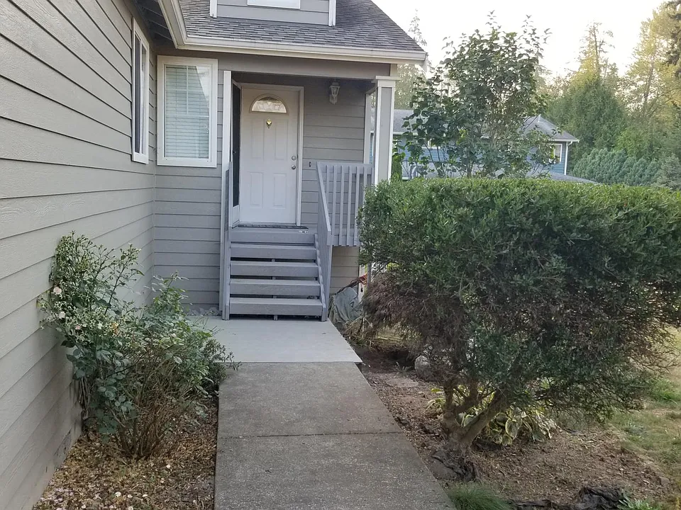 13004 29th Ave W
