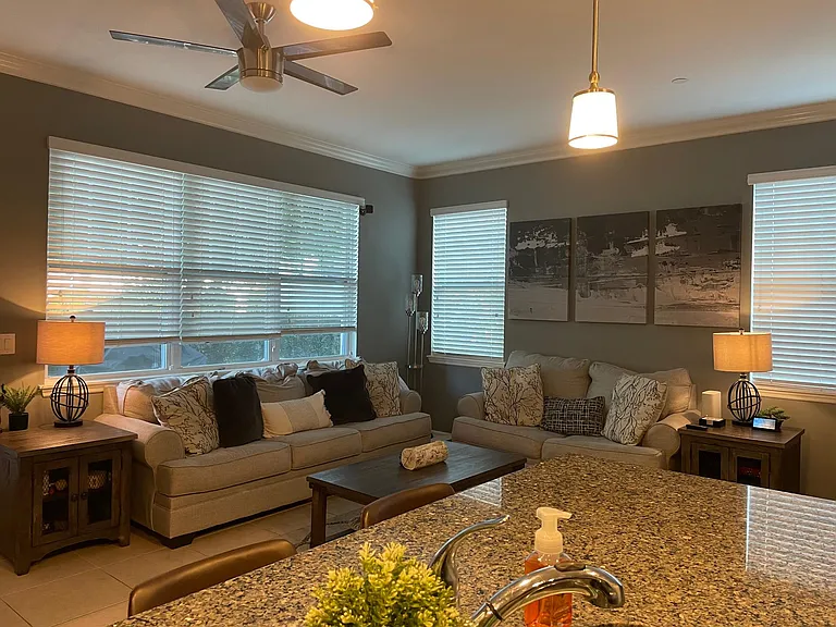 880 Taramundi Dr — Photo 5