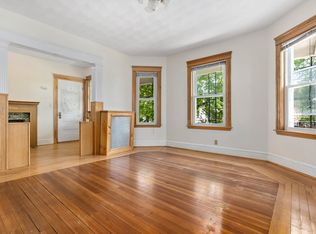 12 Windsor St #1, Arlington, MA 02474