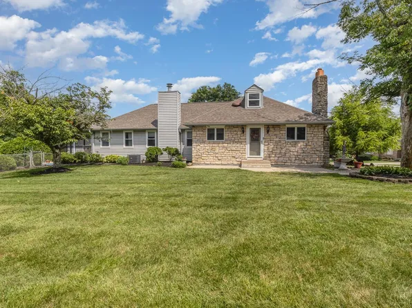 10404 Willow Dr, Loveland, OH 45140