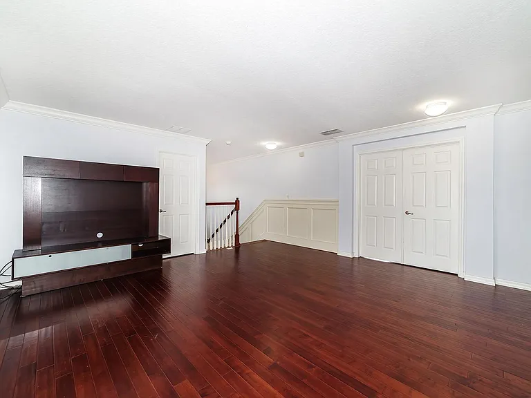 10124 Malpas Point — Photo 19