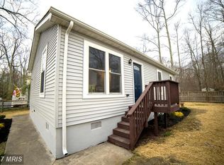 1182 Pine Ave, Shady Side, MD 20764